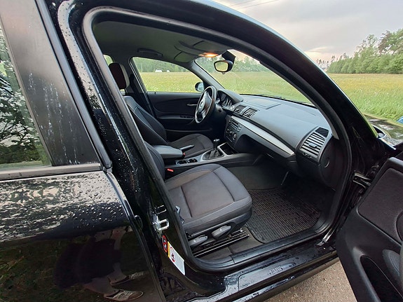 BMW 118d 5 of 5