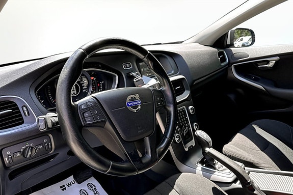 Volvo V40 5 of 5