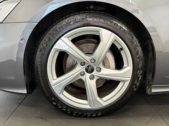 Audi A6 5 of 14