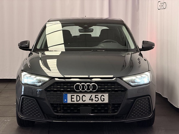 Audi A1 3 of 5