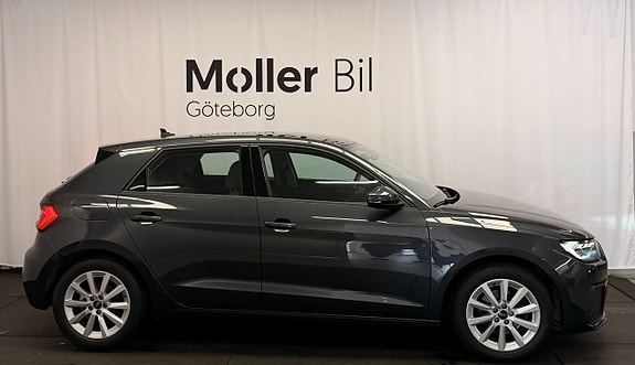 Audi A1 2 of 5