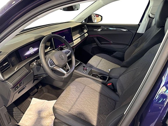 Volkswagen Tayron 6 of 9