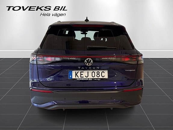 Volkswagen Tayron 2 of 5