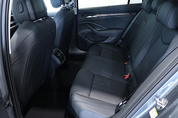 Skoda Superb 7 of 12