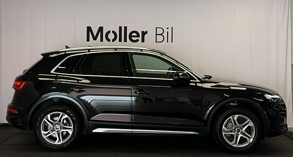 Audi Q5 2 of 5