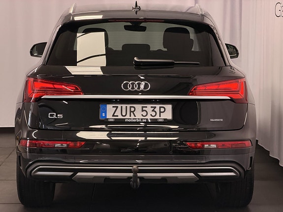 Audi Q5 4 of 5