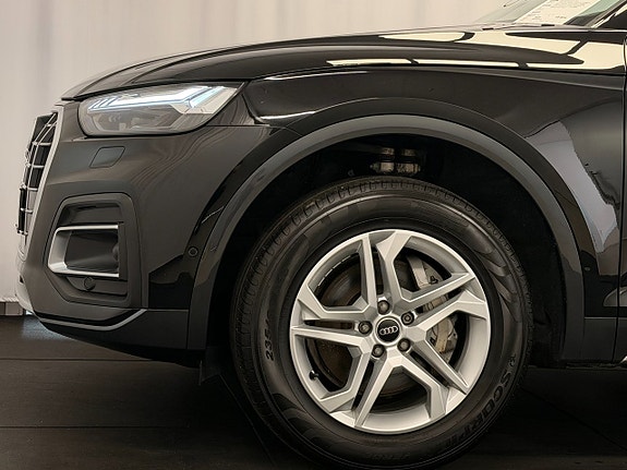 Audi Q5 6 of 14