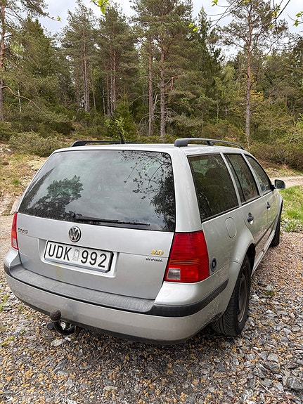 Volkswagen Golf IV 3 of 5