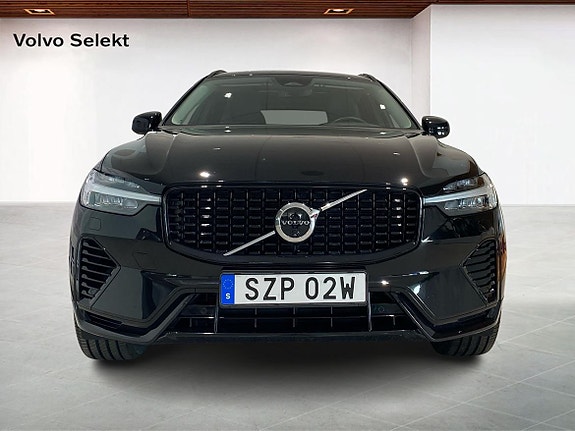 Volvo XC60 8 of 14