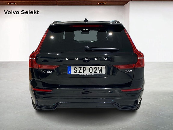 Volvo XC60 7 of 14
