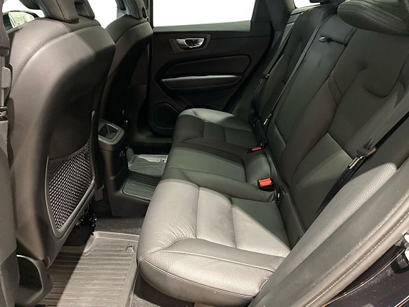 Volvo XC60 6 of 14
