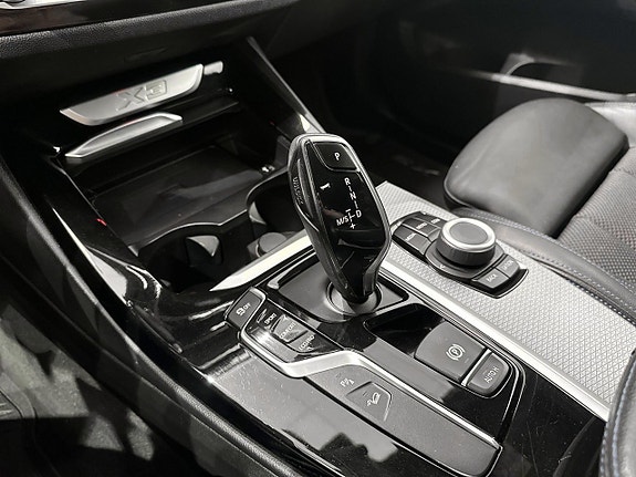 BMW X3 12 of 16