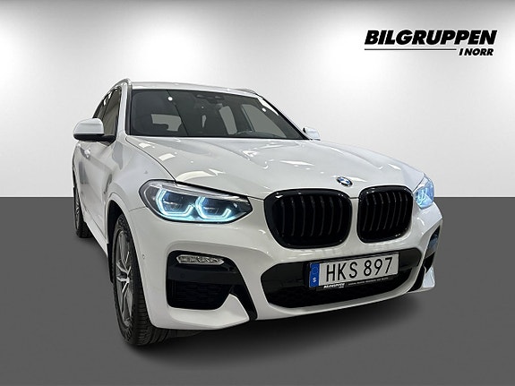 BMW X3 4 of 5