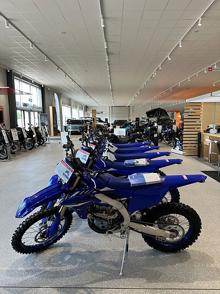 Yamaha WR450F 3 of 3
