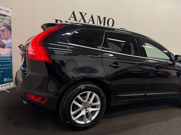 Volvo XC60 6 of 21