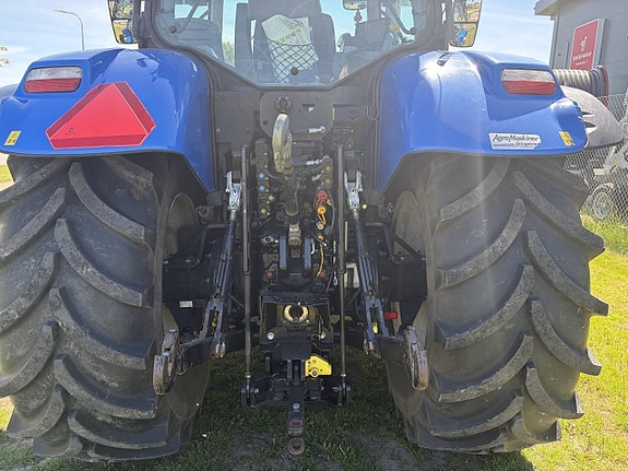 New Holland T7 190 RTK-GPS 4 of 6