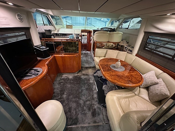 Fairline Squadron 50, -97 *VIDEO 7 of 12