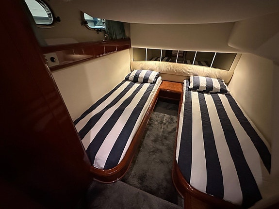 Fairline Squadron 50, -97 *VIDEO 12 of 12