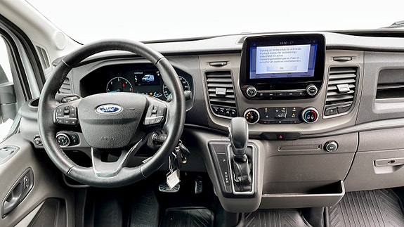 Ford Transit 4 of 5