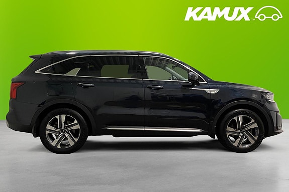 Kia Sorento 2 of 5