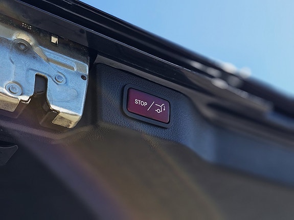 Mercedes-Benz V250 9 of 21