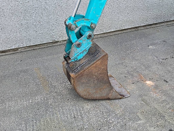 Kobelco SK 10SR 4 of 5