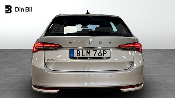 Skoda Octavia 5 of 5