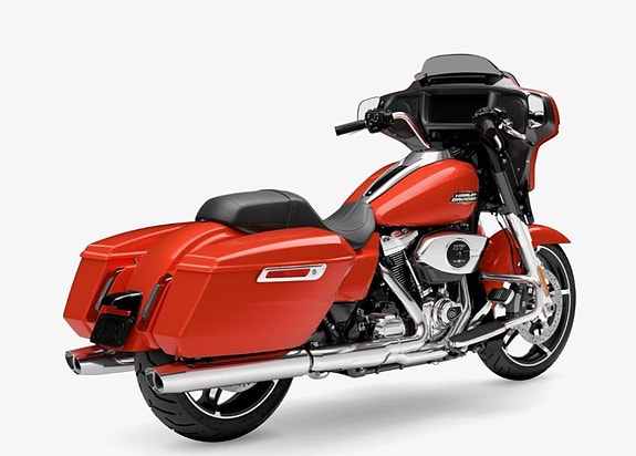 Harley-Davidson Street Glide 8 of 8