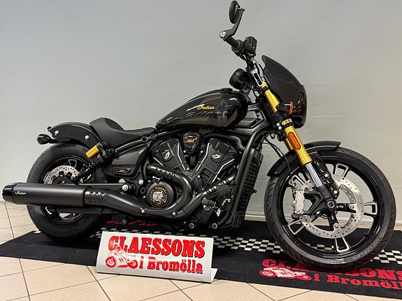 Indian Scout 101 Onyx Black Crystal 2 of 5