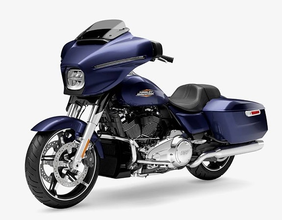 Harley-Davidson Street Glide 4 of 8