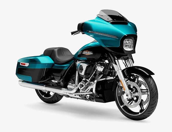 Harley-Davidson Street Glide 2 of 8