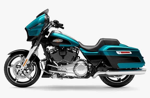 Harley-Davidson Street Glide 5 of 8