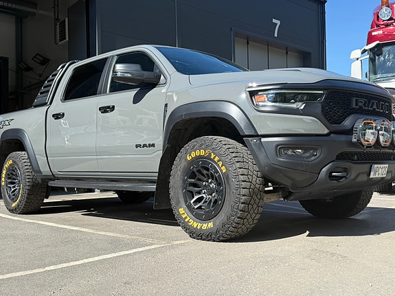 RAM 1500 11 of 15