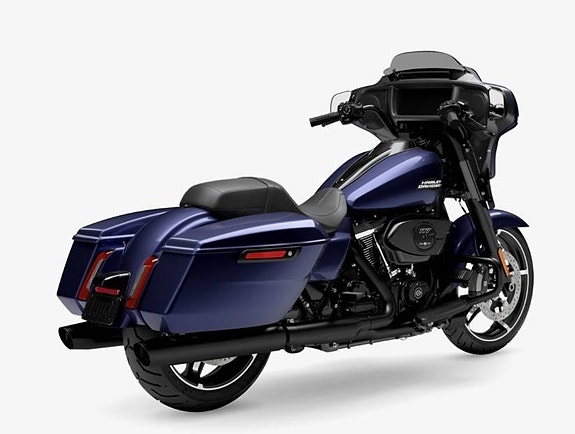 Harley-Davidson Street Glide 8 of 8