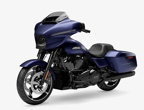 Harley-Davidson Street Glide 4 of 8