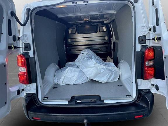Opel Vivaro 15 of 15