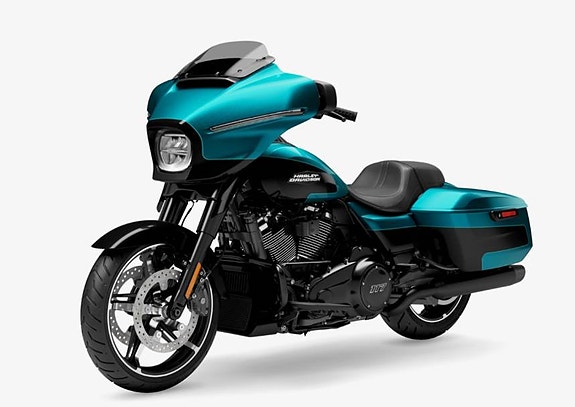 Harley-Davidson Street Glide 4 of 8