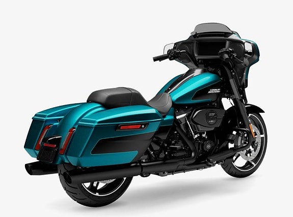 Harley-Davidson Street Glide 8 of 8