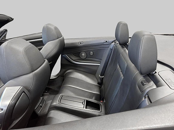 BMW 440i 10 of 18