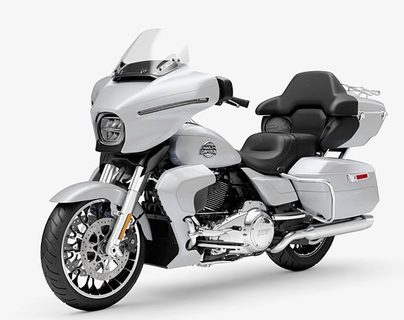 Harley-Davidson Street Glide Limited 4 of 8
