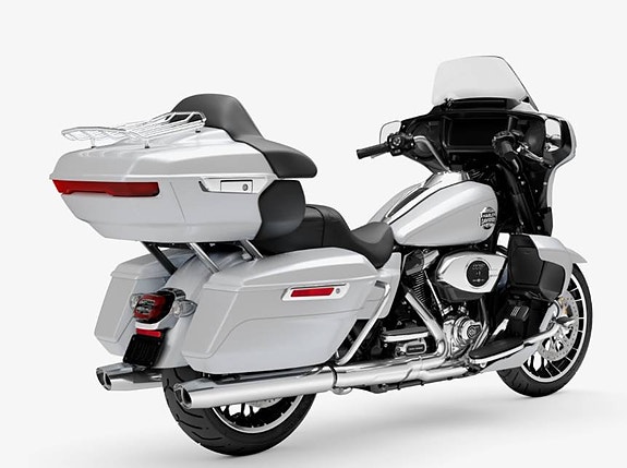 Harley-Davidson Street Glide Limited 8 of 8
