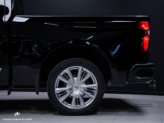 Chevrolet Silverado 1500 6 of 30