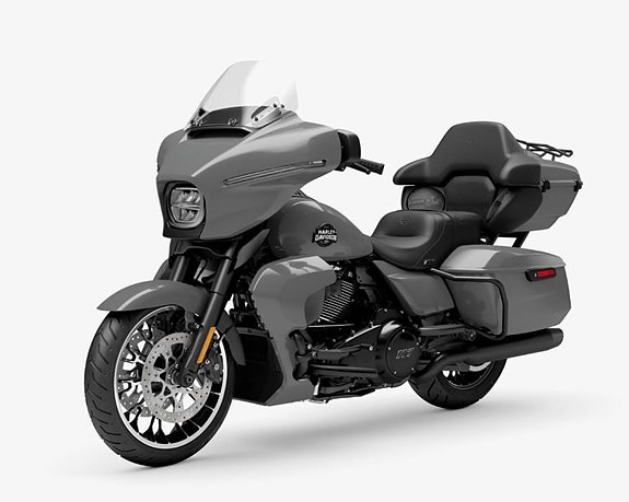 Harley-Davidson Street Glide Limited 4 of 8