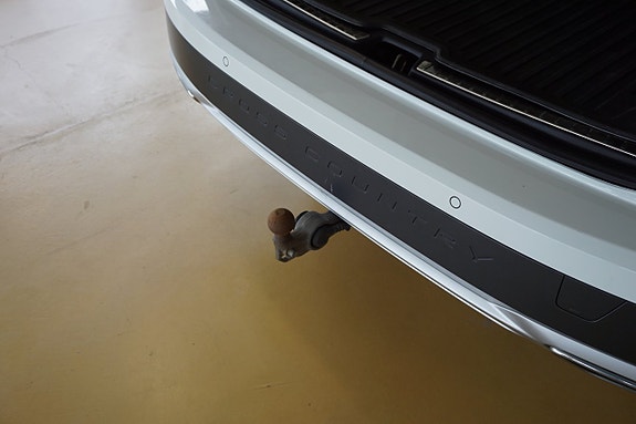 Volvo V90 Cross Country 6 of 16