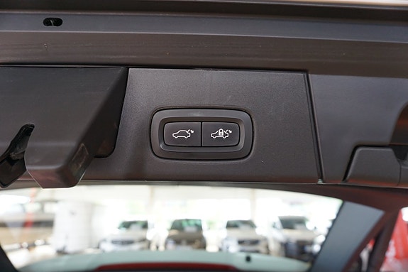 Volvo V90 Cross Country 15 of 16
