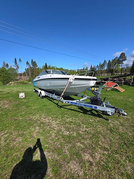 Nordkapp Avant 705, Evinrude 250 hk samt BT Trailer 80 km/h 2 of 8
