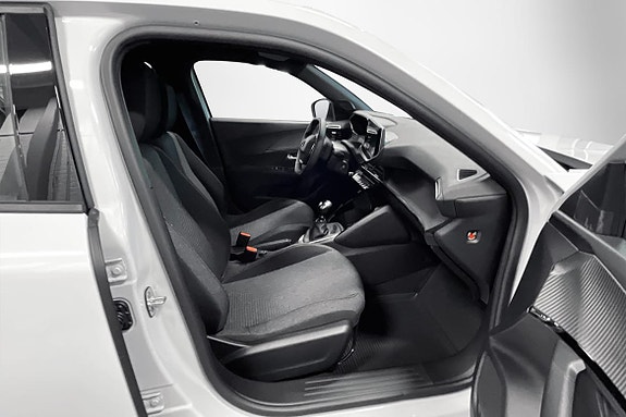 Peugeot 2008 4 of 5
