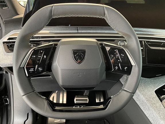 Peugeot 5008 11 of 18