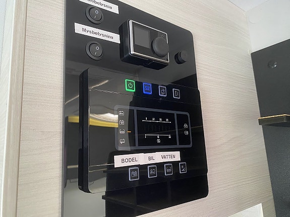 Chausson 660 EXCLUSIVE LINE *Taksäng *Extradörr *Automat 12 of 28