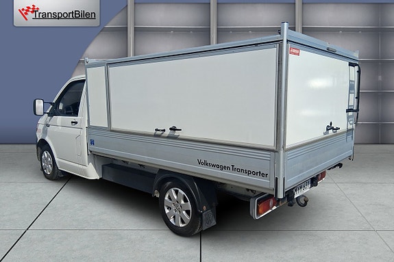 Volkswagen Transporter 3 of 5